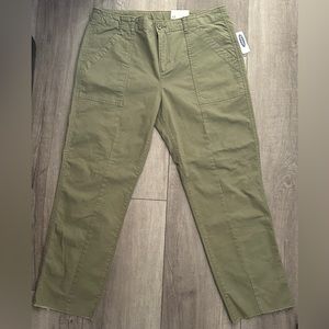 New Old Navy pants in army green